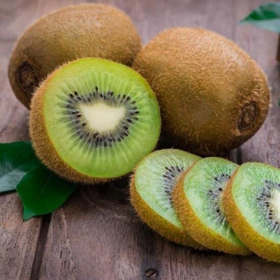 KOLON 8 KİVİ FİDANI